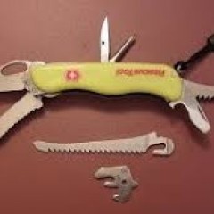 Нож VICTORINOX RESCUE TOOL 0.8623.MWN